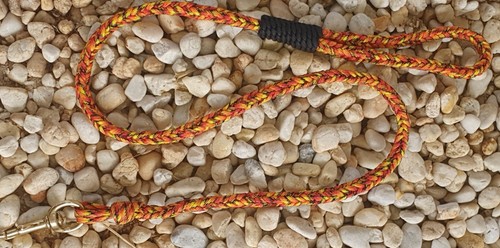 Pet lead, heavy duty,light weight. 2 meter Paracord leash, high quality. - Picture 2 of 8