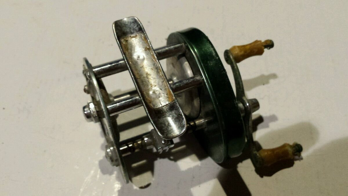 Vintage Direct drive by shakespeare no.1926 Fishing Casting Vintage Direct drive by shakespeare no.1926 Fishing Casting