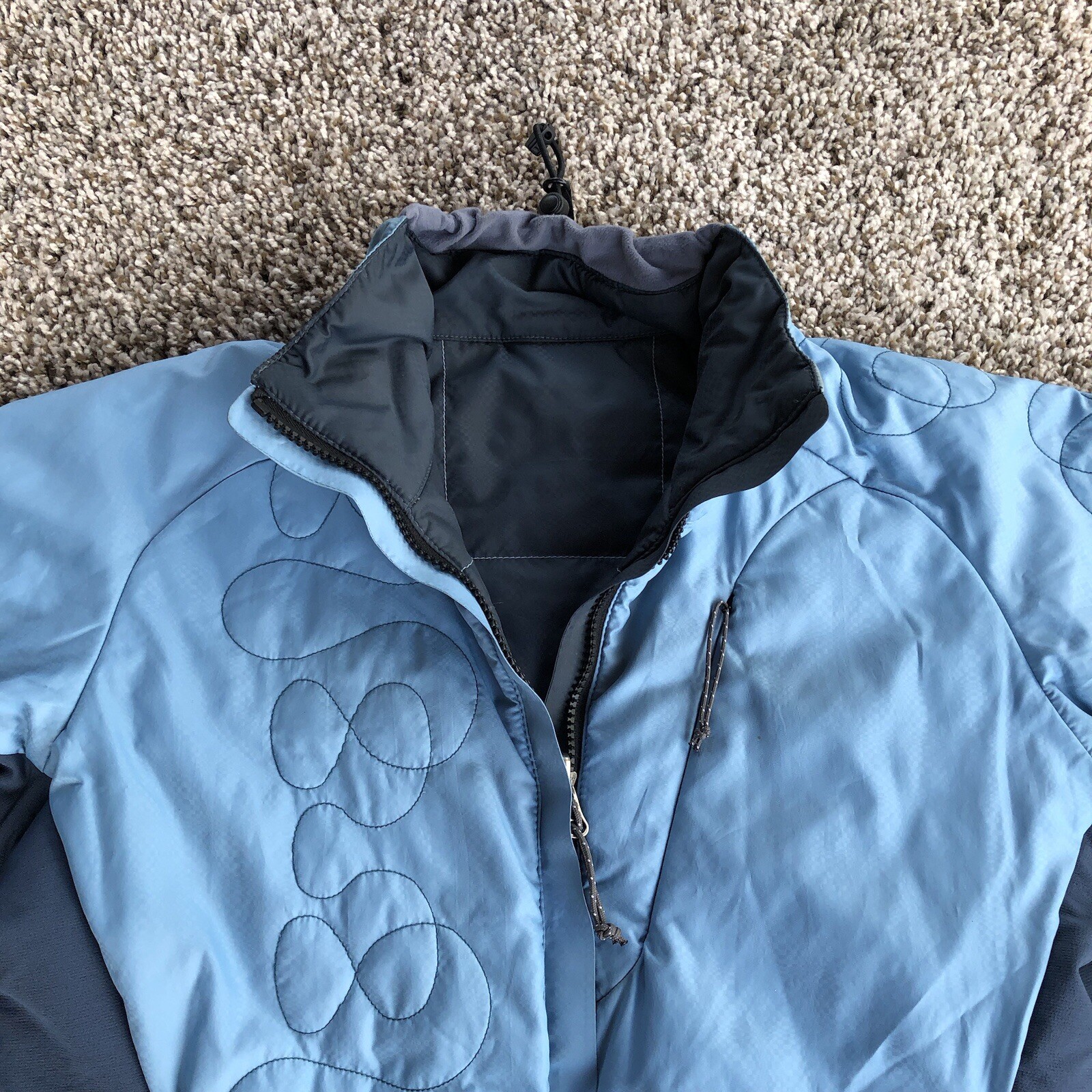 Mountain Hardware Primaloft Reversible Full Zip J… - image 3