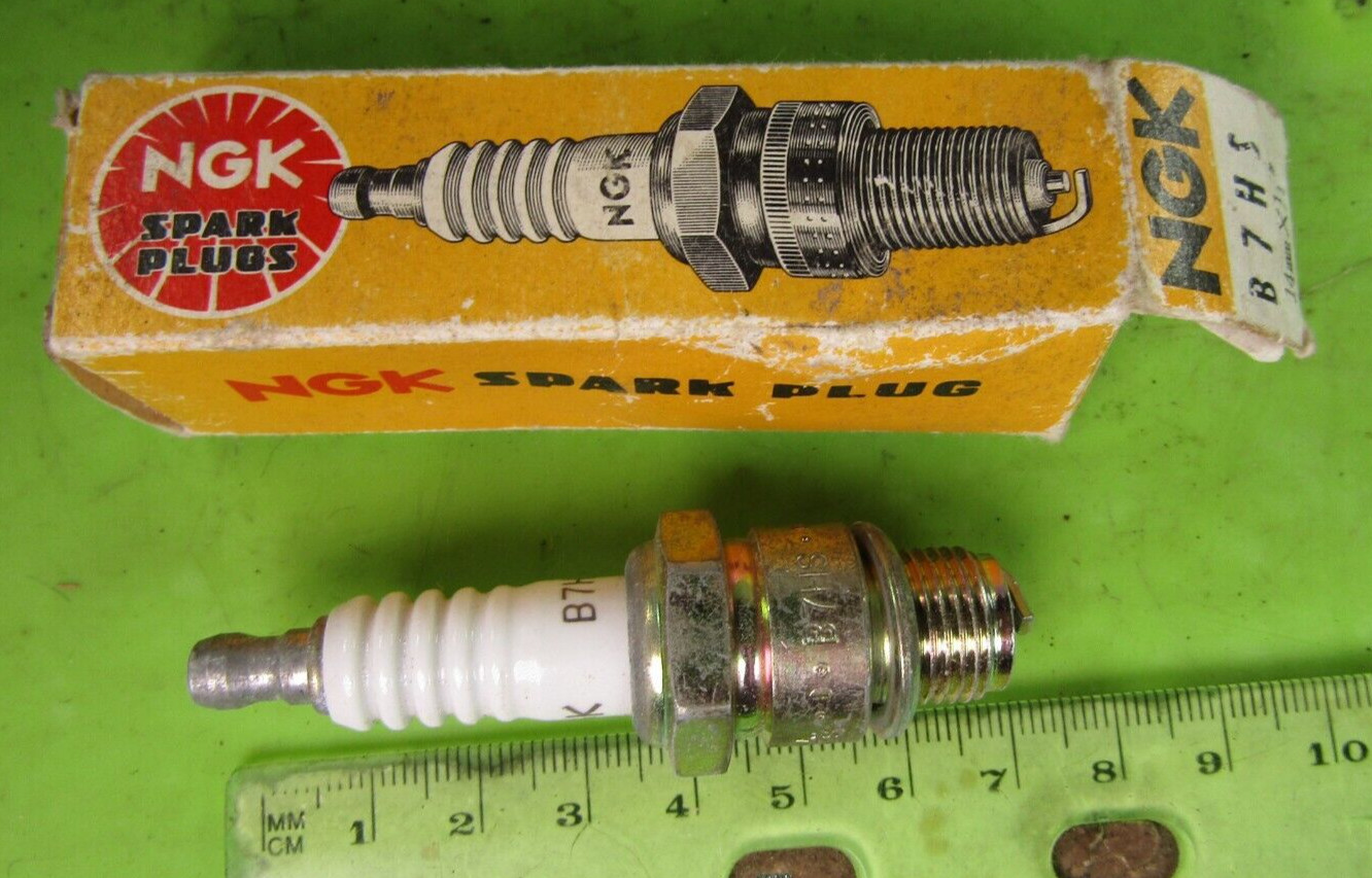 NGK B7HS Spark Plug 14 x 12.7  1/2 Allstate Vespa Scooters NOS 1 Count