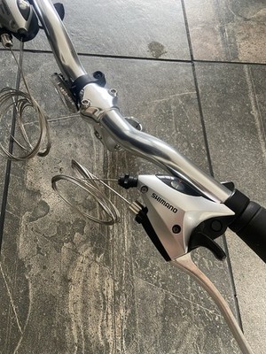 Fahrrad Alu Riser Lenker 3 x 8 Shimano Schalthebel & verstellbarer Vorbau