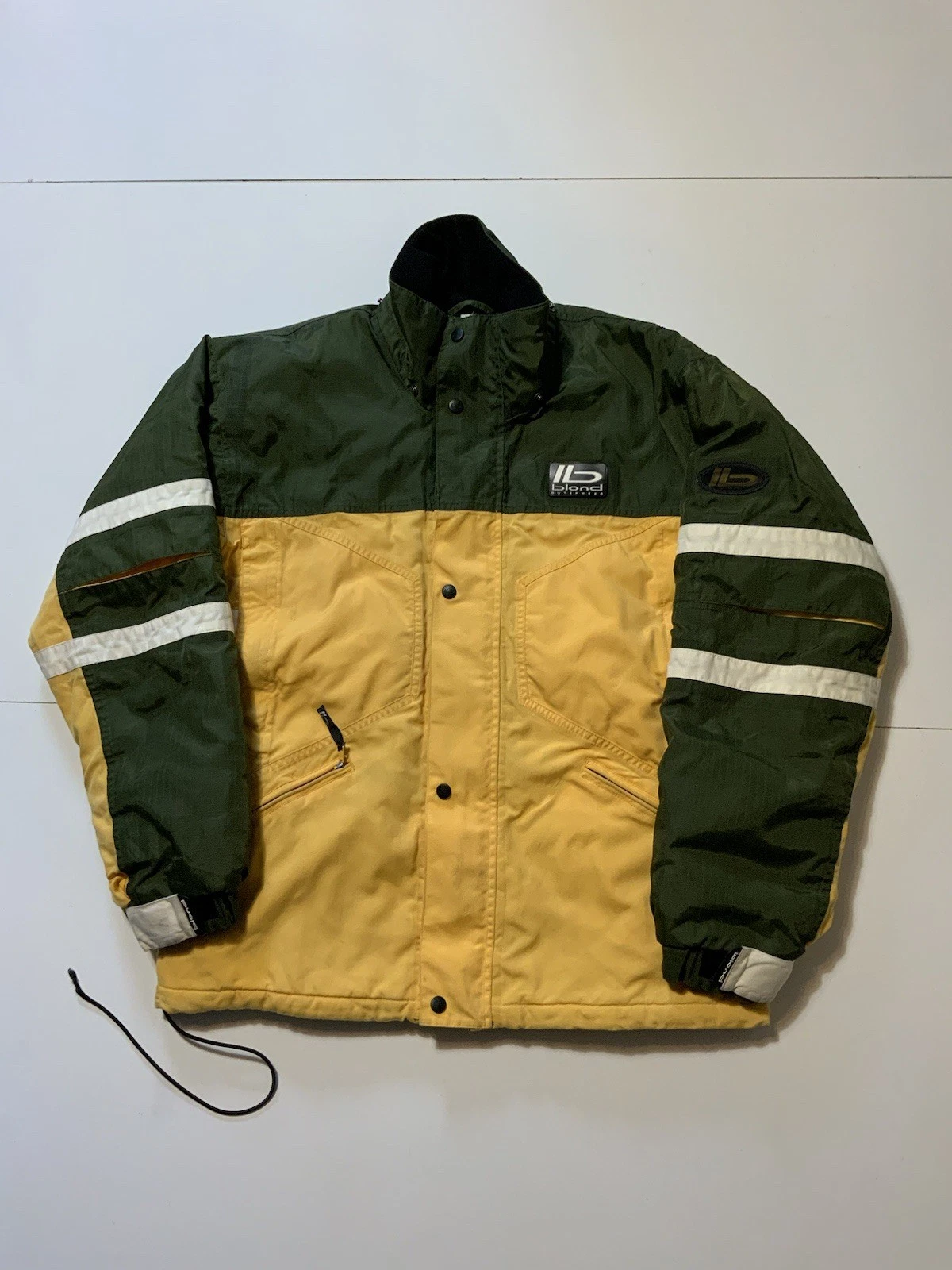Vintage 90s Y2K Blond Outerwear Ski Snowboarding Waterproof Jacket Sz. S