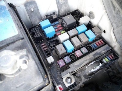 schmelzsicherung HYUNDAI IX35 TECNO 2WD recrp2439097