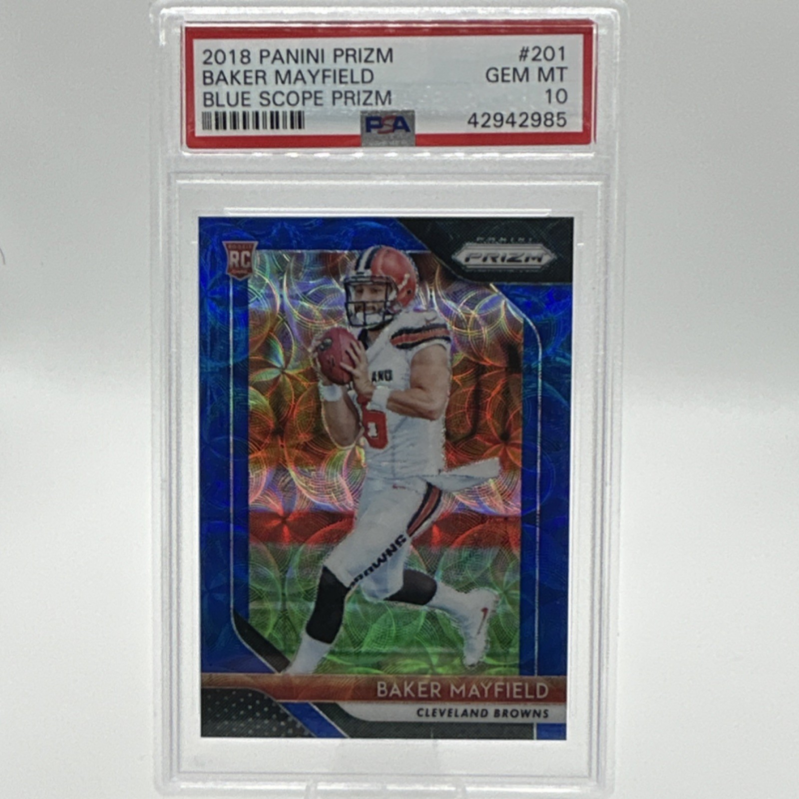 2018 Panini Prizm Baker Mayfield Rookie Blue Scope Prizm #201 /99 PSA 10 Browns