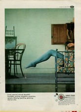 1966 Linde Stars Jewelry Pendant Blue Stocking Glowing Leg Vintage Print Ad