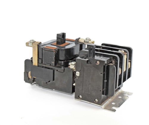 Relé de sobrecarga GE 15D21G002 NEMA B600 3 polos - Imagen 3 de 6