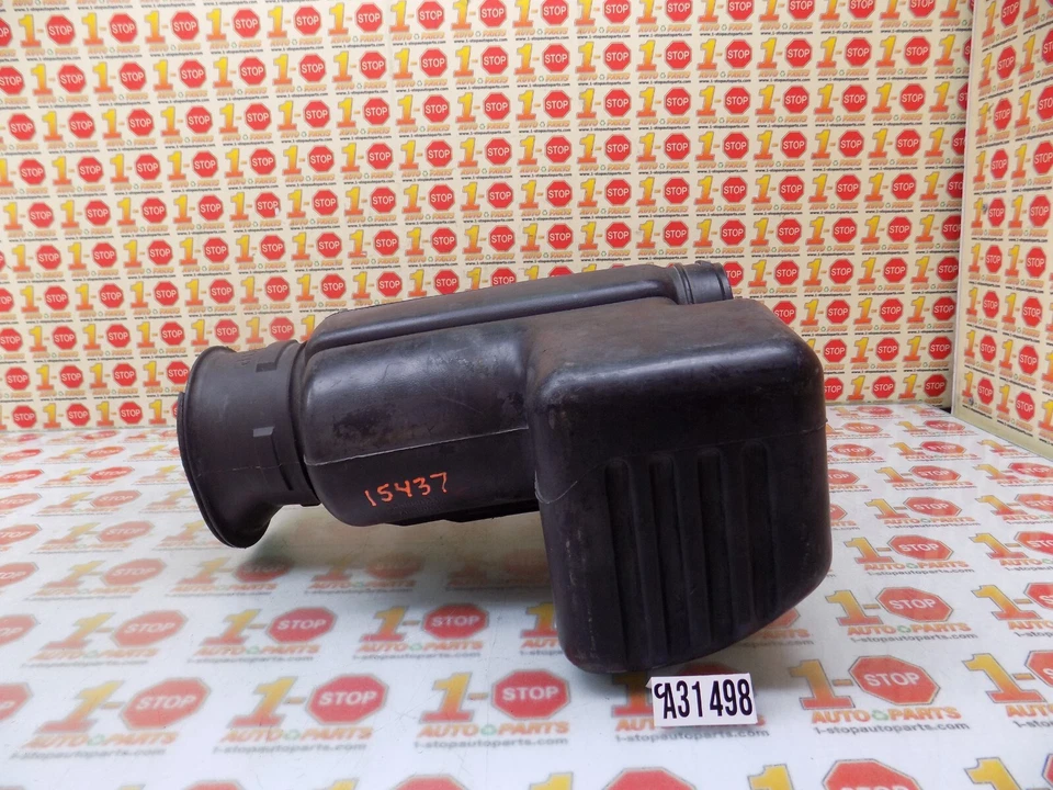 Chevrolet C2500 1994-1995 montaje de resonador de admisión de aire 25099023 OEM Foto 3 de 4