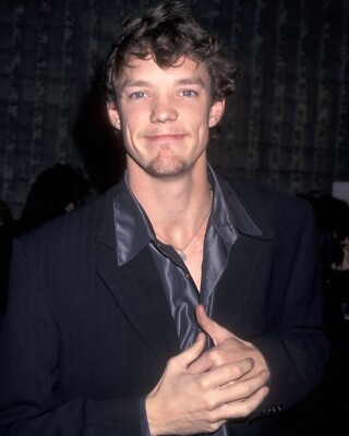 MATTHEW LILLARD 8x10 PHOTO *