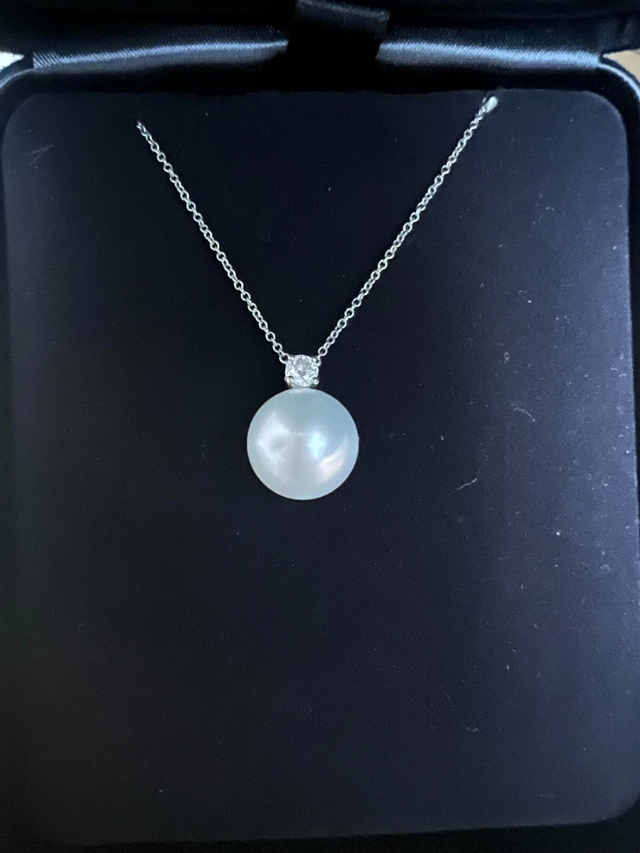 Tiffany signature hotsell pearls