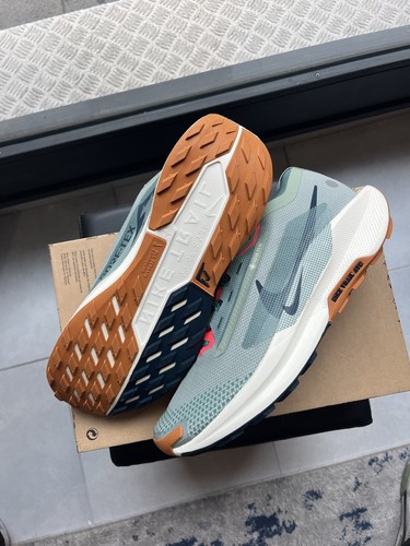 Nike Pegasus Trail 5 GTX Trainers Jade Green Goretex Running Shoes UK 13 EU 48,5 - Foto 3 di 9