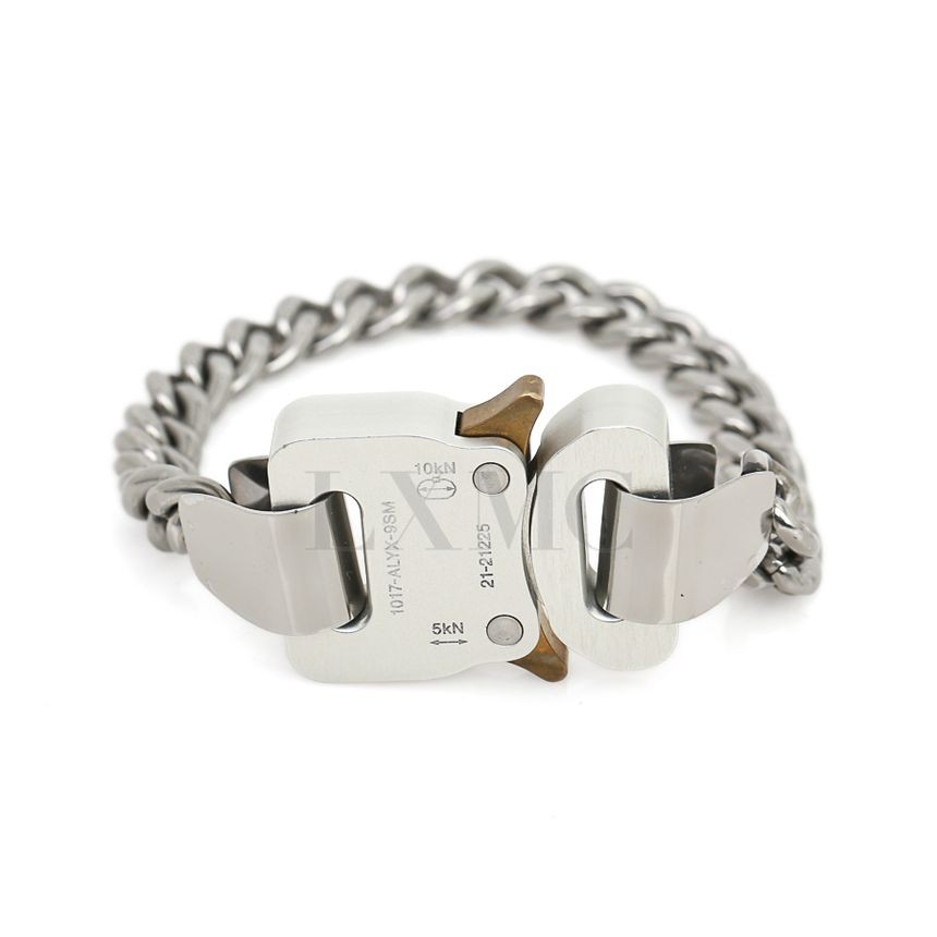 ★ALYX★ Buckle Charm Bracelet Silver AAUJW0212OT01GRY0002 A 1017 ALYX 9SM ALYX Chain Bracelet with Metal Buckle
