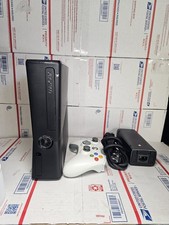 Microsoft Xbox 360 S 2011 Game Console 250GB Model 1439 w/Controller *Tested*