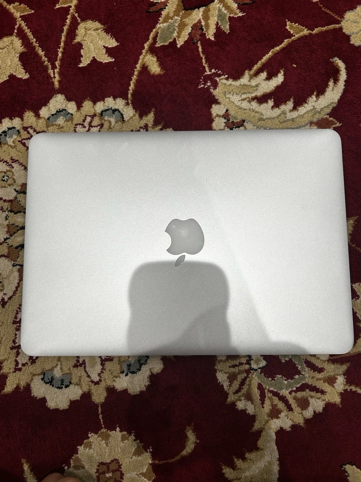 Apple MacBook Pro 13" 2014 · i5 · 8GB · 121GB, photo 3 of 5