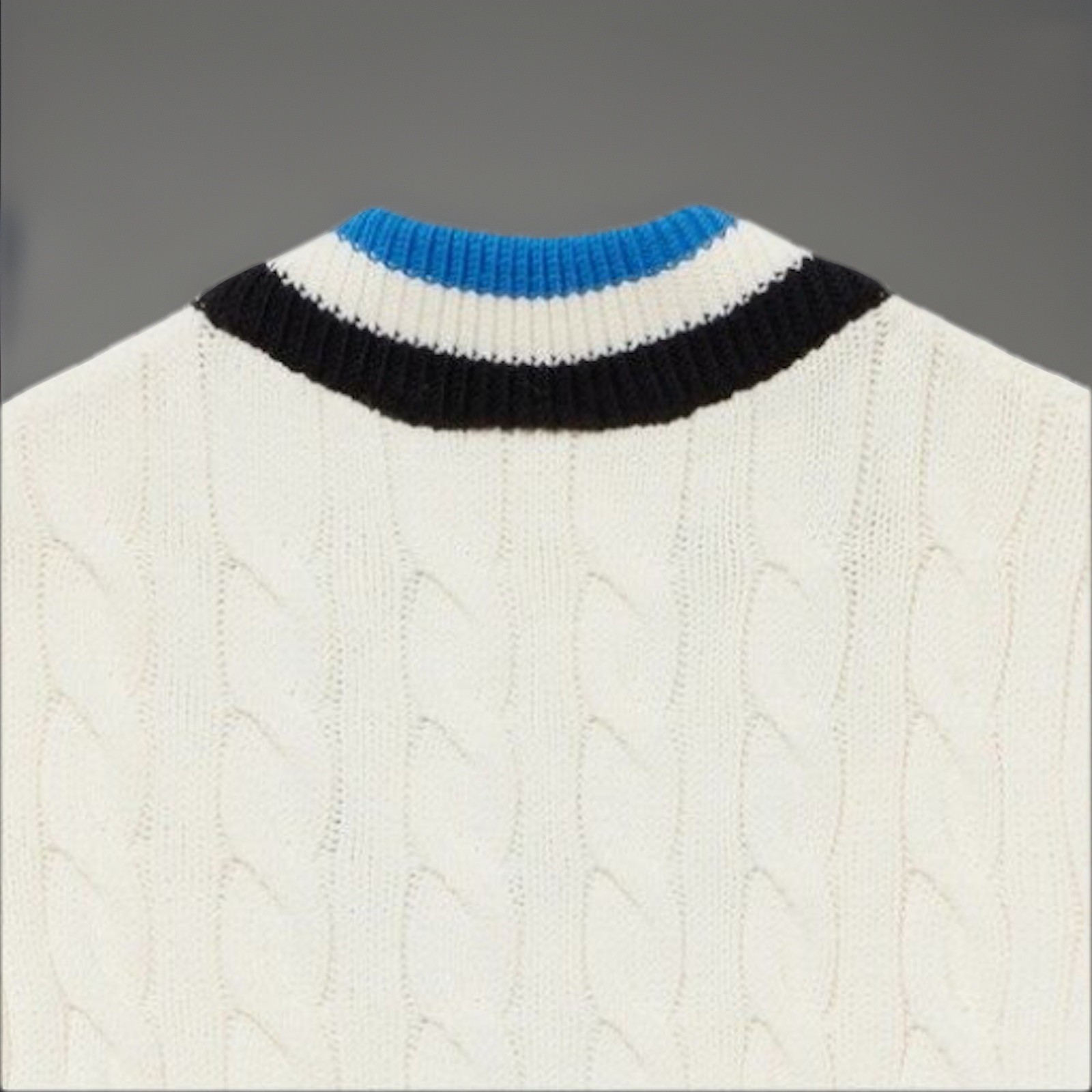 Lacoste Women's V-Neck Cable Knit Wool Sweater Size 34-2 NWT image 4
