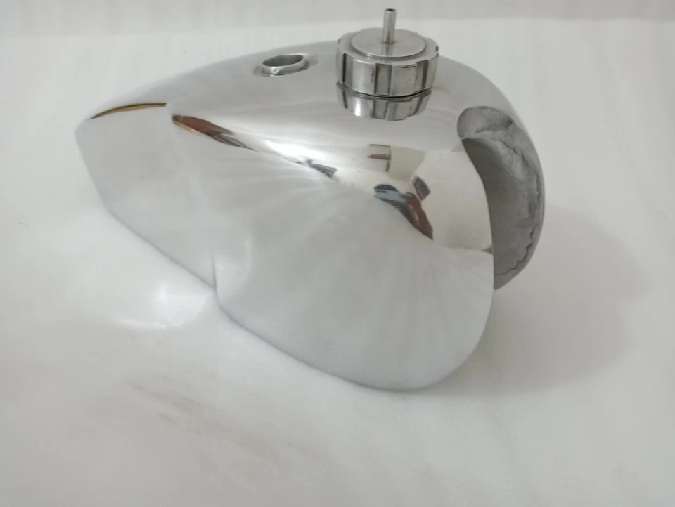 Tanque de combustible de aluminio pulido Triumph TR 20 Tiger Cub 200 Trial Pre 1970 + tapa Foto 4 de 4