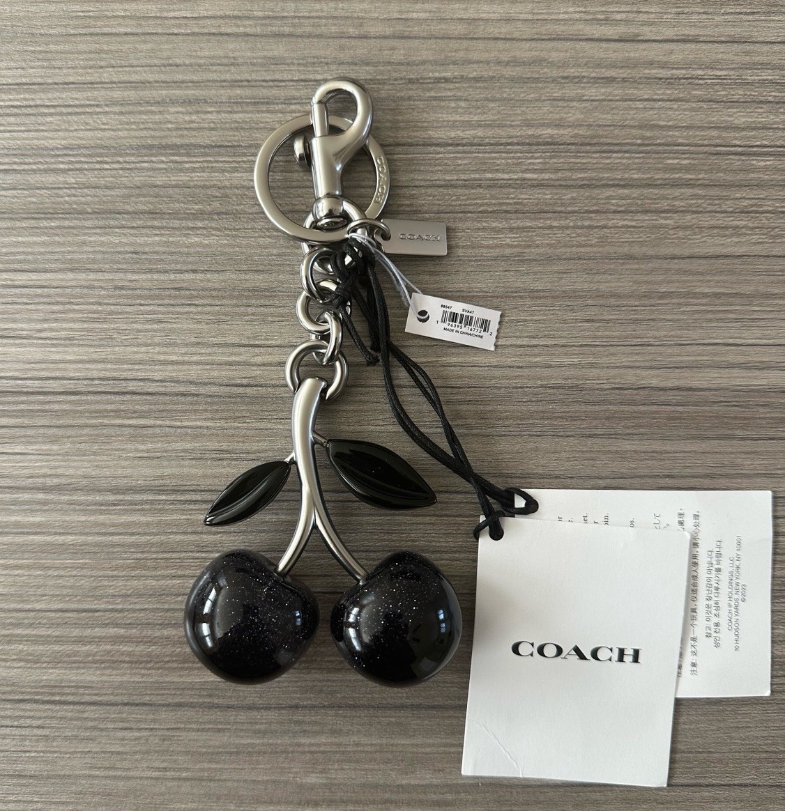 希少✨COACH Bag Charm Keychain Signature 希少✨COACH Bag Charm Keychain Signature Signature Bag Charm