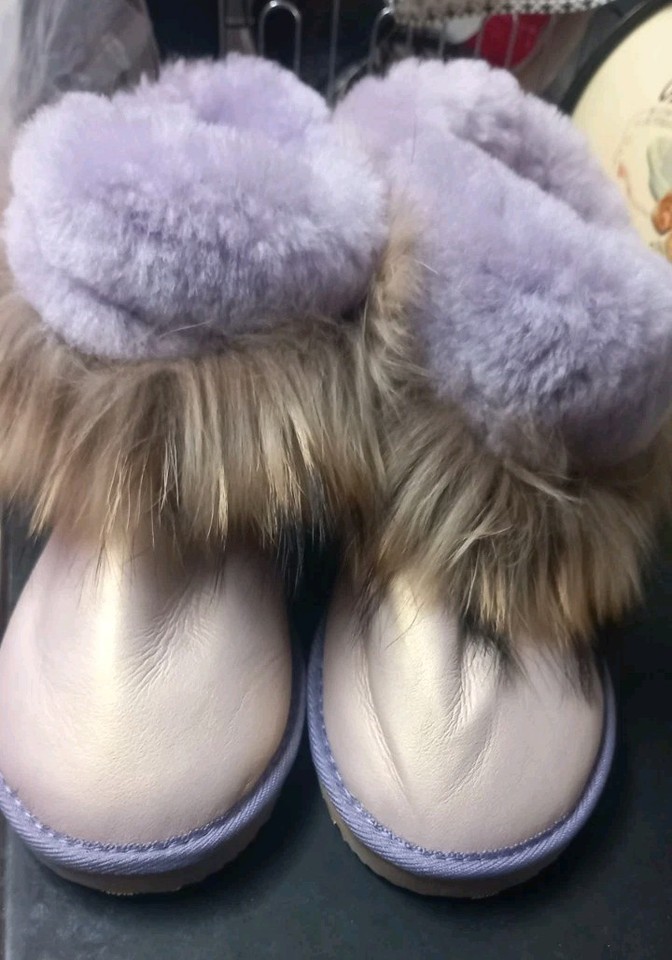 UGG Pale Purple Leather Sheepskin Lined Ankle Bootie Fur Trim Slip On AU 7 EU 38