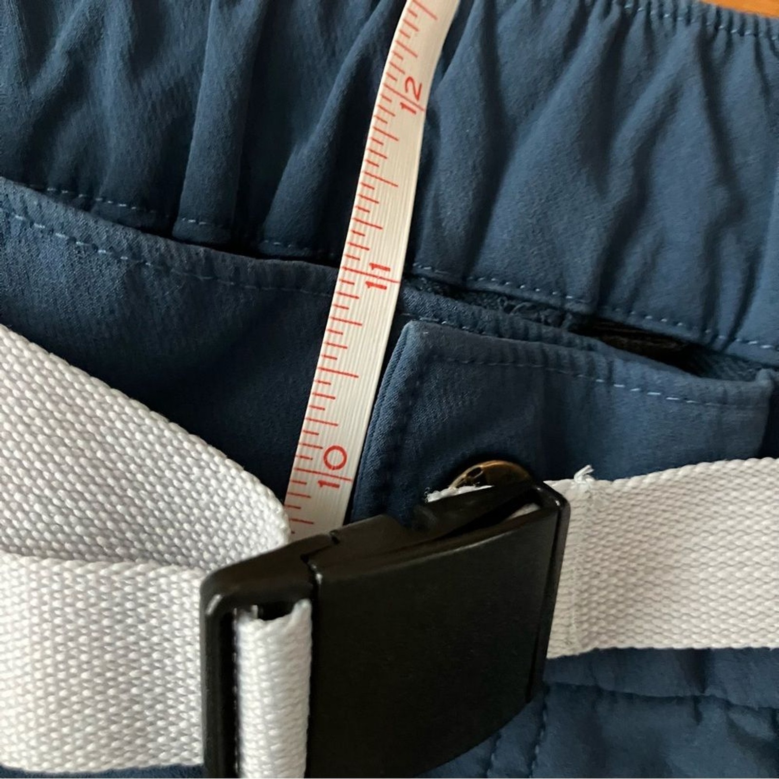 Stio Grey Technical Performance Gorpcore Hiking O… - image 11