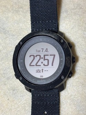 SUUNTO TRAVERSE ALPHA Digital Wristwatch Outdoor GPS Rugged Black Edition