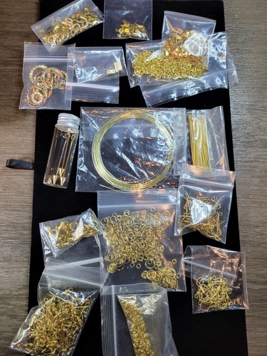 Gold Tone Jewelry Findings Destash Costume Jewelry Making Lot Clasps & More - Picture 4 of 12