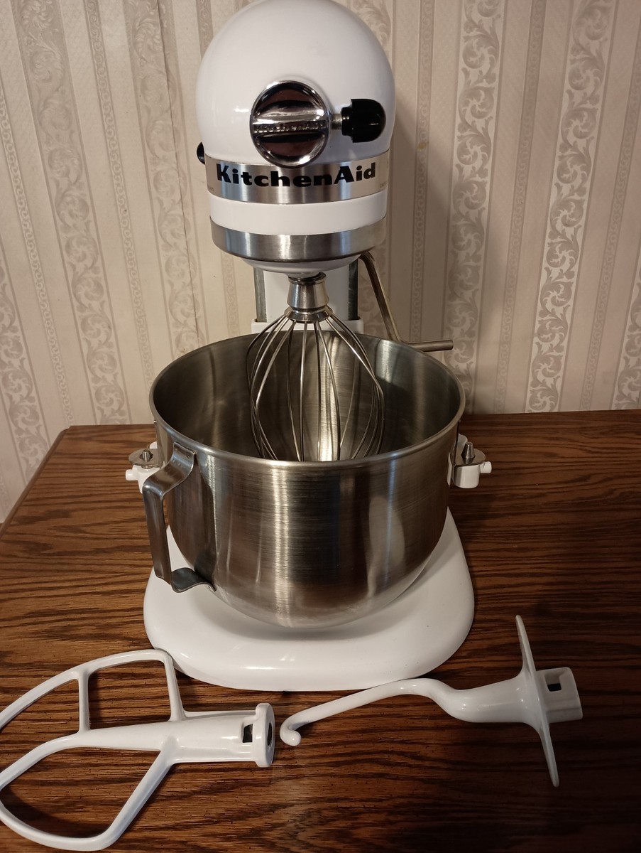 KitchenAid Model K5SS White 10 Speed Lift Stand Mixer W