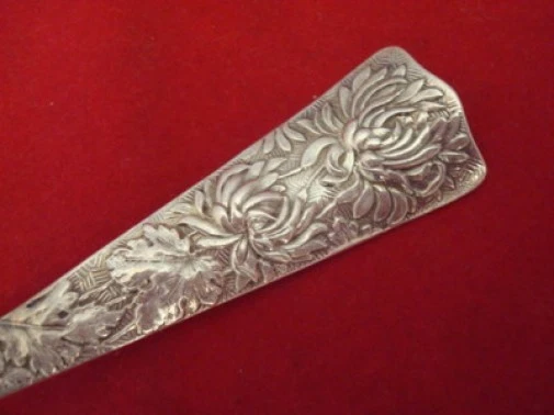 Chrysanthemum by Shiebler Sterling Silver Place Soup Spoon 7 1/8" Flatware - Image 2 of 2