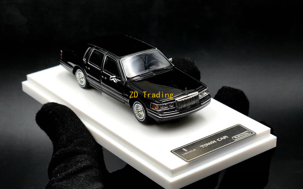 1/64 lincoln towncar 95～97 精密ミニカー 1/64 lincoln towncar 95～97 精密ミニカー - メルカリ