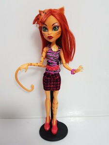 monster high toralei stripe doll