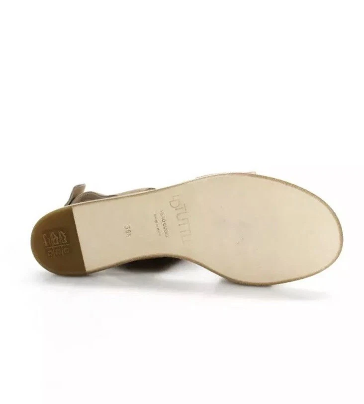 NUEVO LD Tuttle Mujer The Core Sandalias Beige Cuero con Perlas Talla 38.5/8.5M Foto 4 de 4
