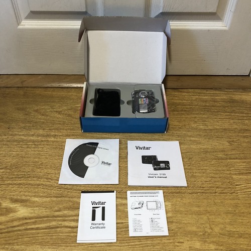 Vivitar  Vivicam 5.0Mp 2.4” LCD Screen 5199 Digital Camera Leads & Instructions