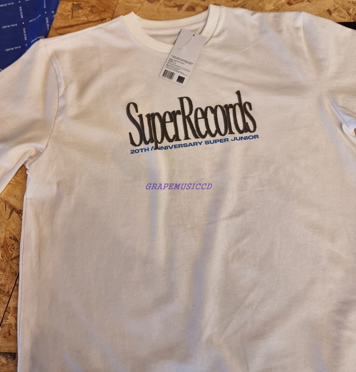 SUPER JUNIOR 20th ANNIVERSARY EXHIBITION SUPER RECORDS T-SHIRT