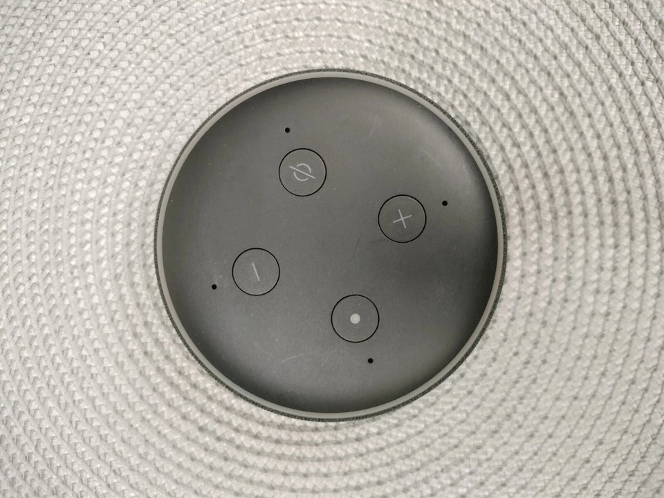 Amazon Echo Dot (3rd Generation) Smart Speaker with Alexa - Charcoal NEW In Box - Imagen 2 de 4