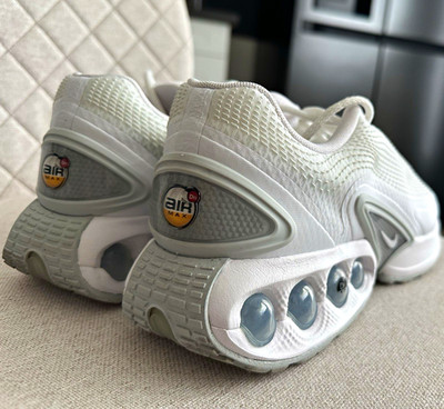 Nike Air Max Herren Sneaker Low Top Mesh Weiß/Grau Schnürung Laufen