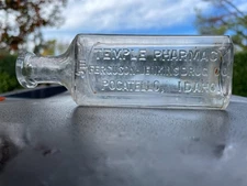 TEMPLE PHARMACY FERGUSON-JENKINS DRUG CO. POCATELLO, IDAHO DRUG BOTTLE NICE