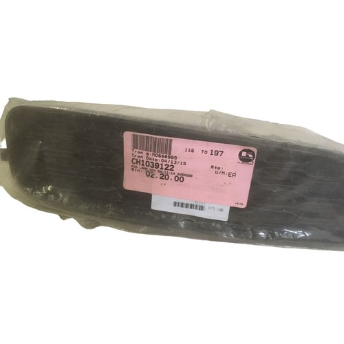 2011-2014 Dodge Avenger Passenter Side Fog Light Cover - Part No Ch1039122 - Rep - Picture 4 of 6