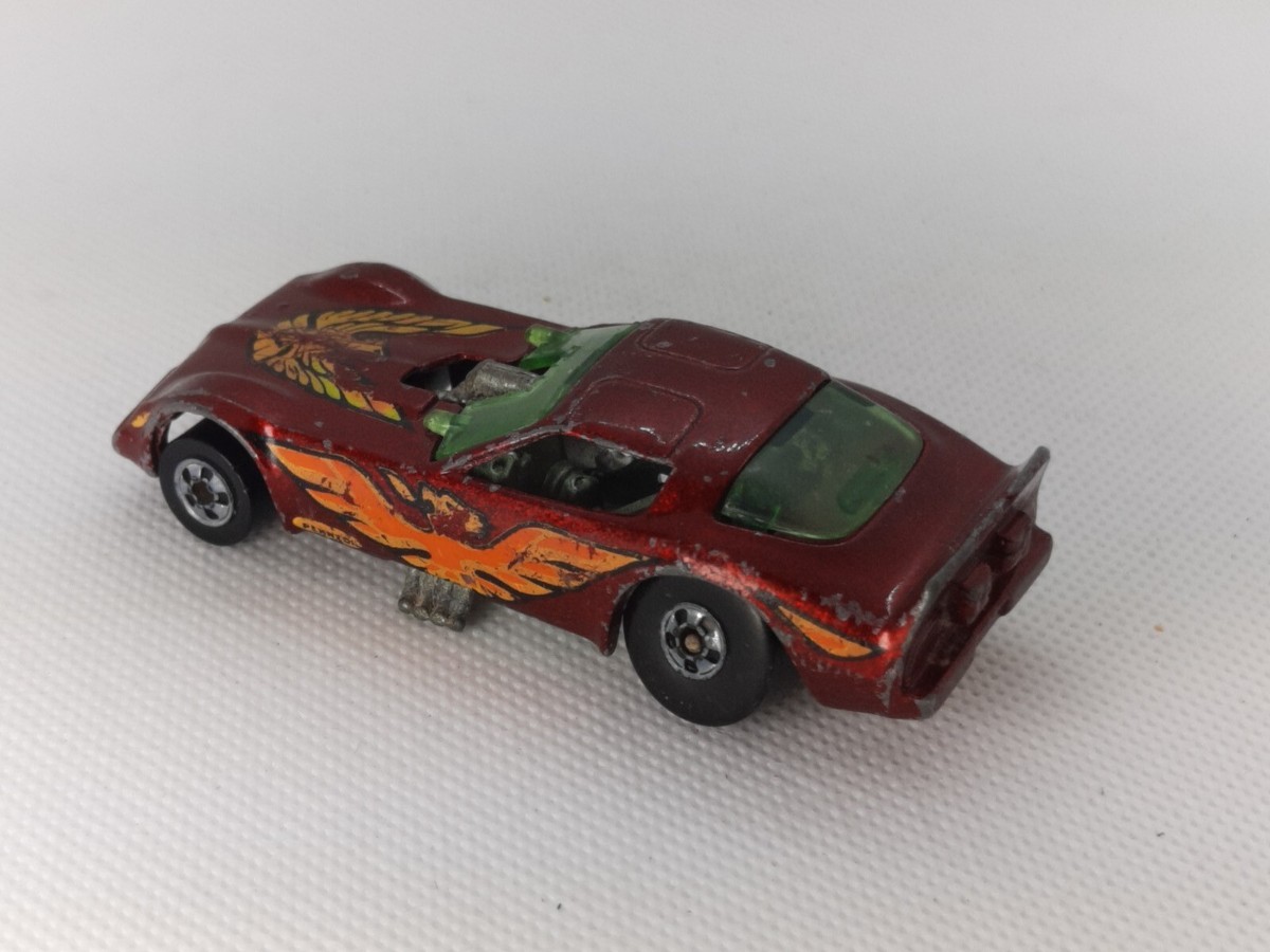 Hot Wheels 1977 Red Metallic Flake Pontiac Firebird Funny Car USED