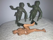 3 - 5 inch Army Men