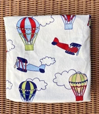 THRO Microplush Throw Baby Blanket Airplanes Air Balloons Smooth 30" x 40"