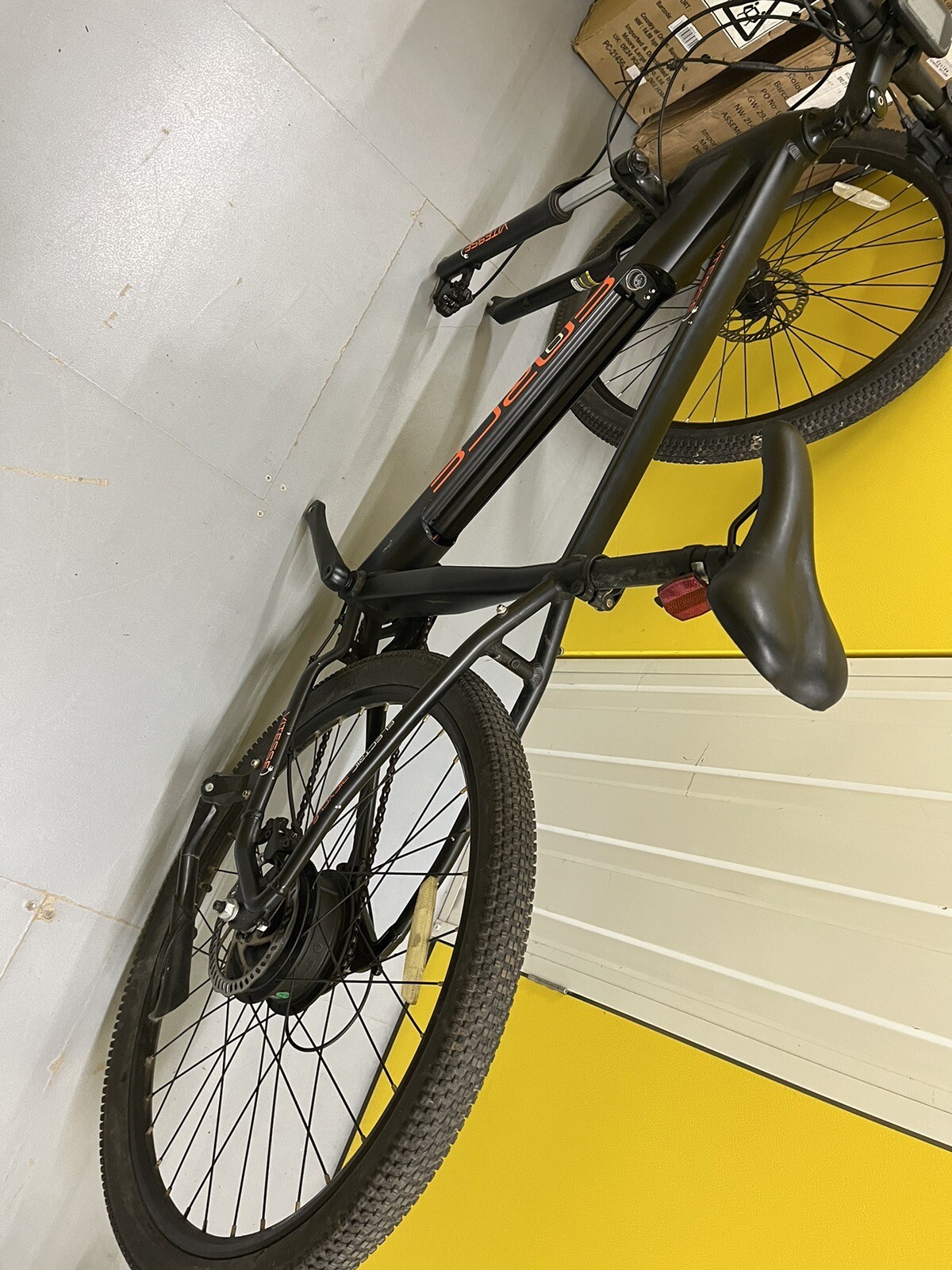 Vitesse Force Electric Mountain bike Spares or Repair eBay