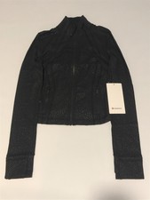 NEW LULULEMON Define Cropped Jacket 0 4 8 10 14 Leopard Daisy Emboss Black