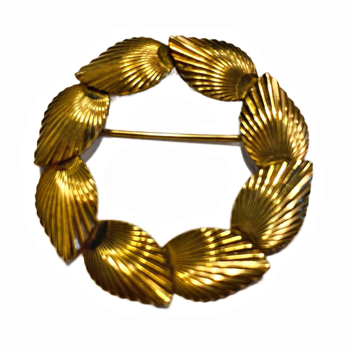 Signed Winard 12K GF brooch wreath textured dimensional gold pin vintage jewelry