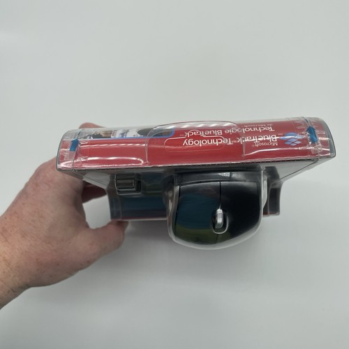 Microsoft Explorer Mini Mouse BlueTrack Technology 2.4 Ghz Wireless New Sealed - Picture 3 of 8