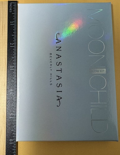 Anastasia Beverly Hills Moonchild Glow Kit Palette / New - Picture 3 of 5