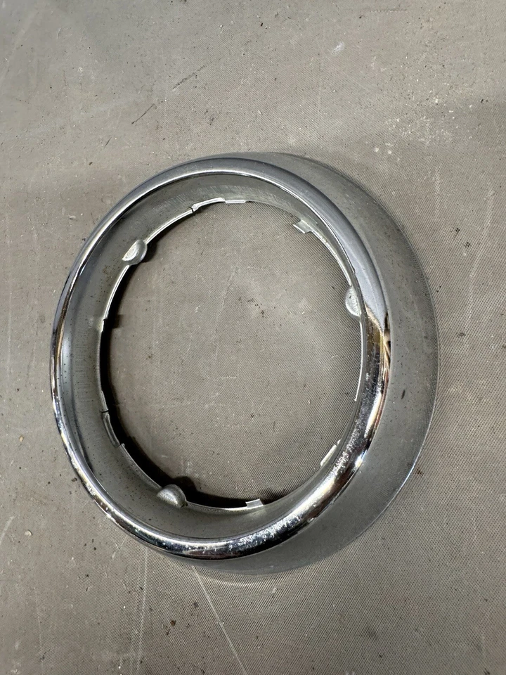 Luz de cortesía Chevy Dome 1955-1967 Impala BelAir Pontiac 150 210 techo techo techo Foto 3 de 4