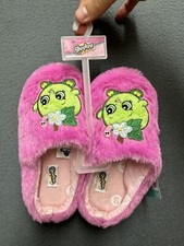 Shopkins Plush Slippers Size Medium 13/1 Apple Characters Fuzzy Blue Pink