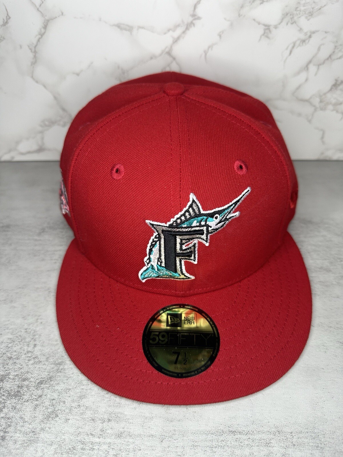 New Era 59Fifty Florida Marlins Red Fitted Size 7 1 2