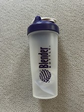 NWT Blender Bottle 28 Oz for Protein Shakes 3 Pc Set w Metal Mixer Ball Flip Top