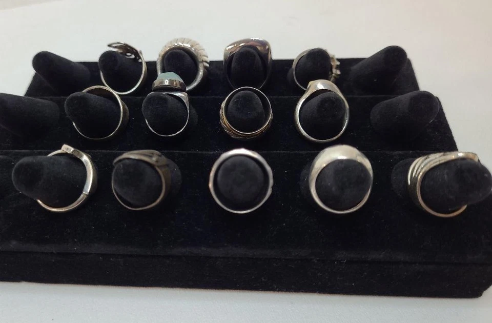 Lot of 13 925 Sterling Silver Rings!  114g  Mix of Vintage and Modern READ DESC! - Image 2 of 4