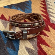 VTG FOSSIL Western Southwest Brown Leather S 25-29" Holes Sun Concho 0.75" Belt