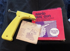 Rapid Rug Gun Bandwagon Inc VTG Latch Hook Tool 1970s Crafting in Box